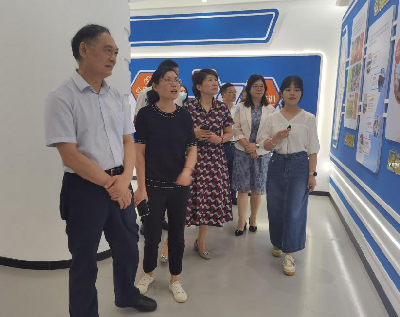 宁波市人大常委会宋越舜副主任一行督查养老服务民生实事项目 ——“老年科普工程”